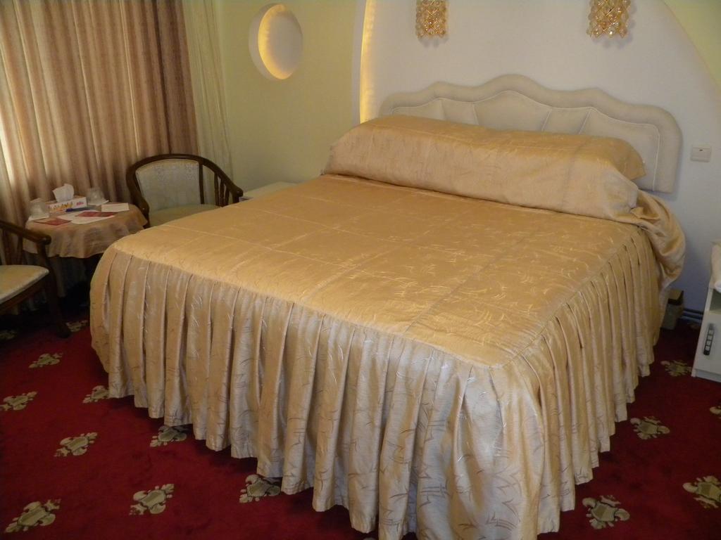 Gloria Mini-Hotel 키시나우 객실 사진
